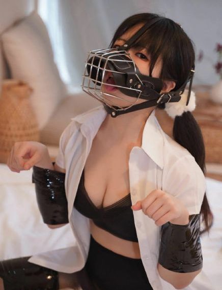 ass强壮妇女pics