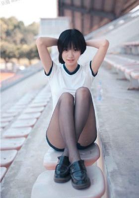 邻家大贱谍