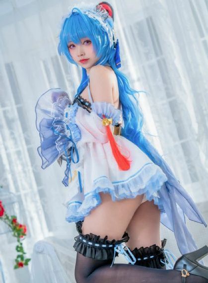 妈妈的漂亮朋友