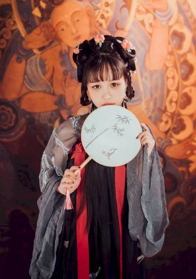 年轻的嫂子们