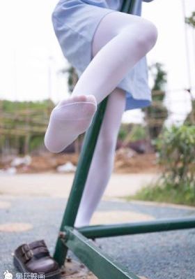 人妖干美女
