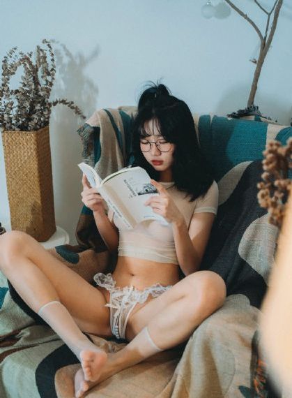 极乐玩偶在线观看