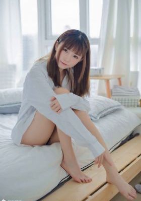 就想爱着你 电视剧