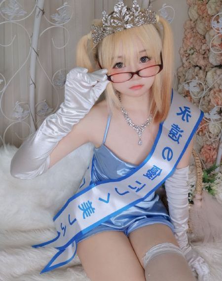 女s用玉足调教脚奴视频