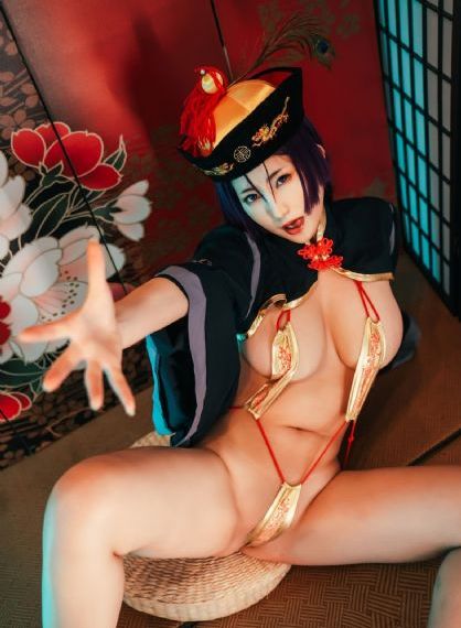 丰满的老女人的伦理