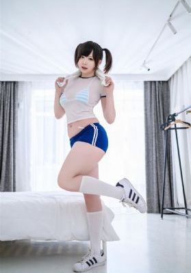 皇上捏住宫女的巨峰