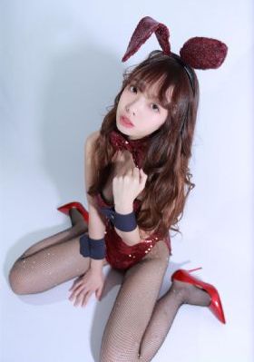 办公室内衣动漫