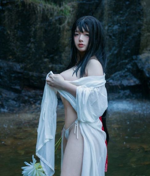 师尊被迫张腿承欢男男h图