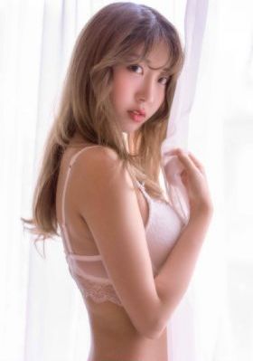 年轻的闺蜜3免费观看